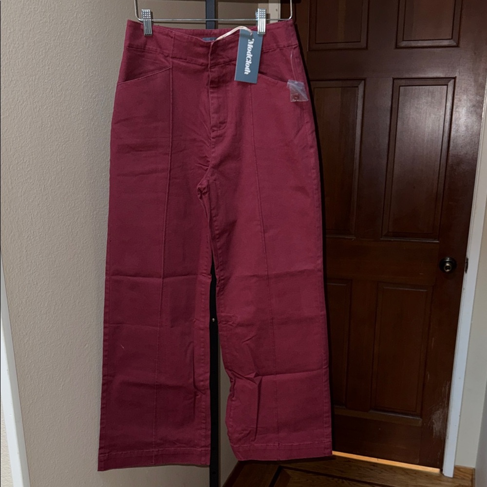 NWT Modcloth Burgundy Wide Leg High Waist Pintuck Pants Women’s Size 8
